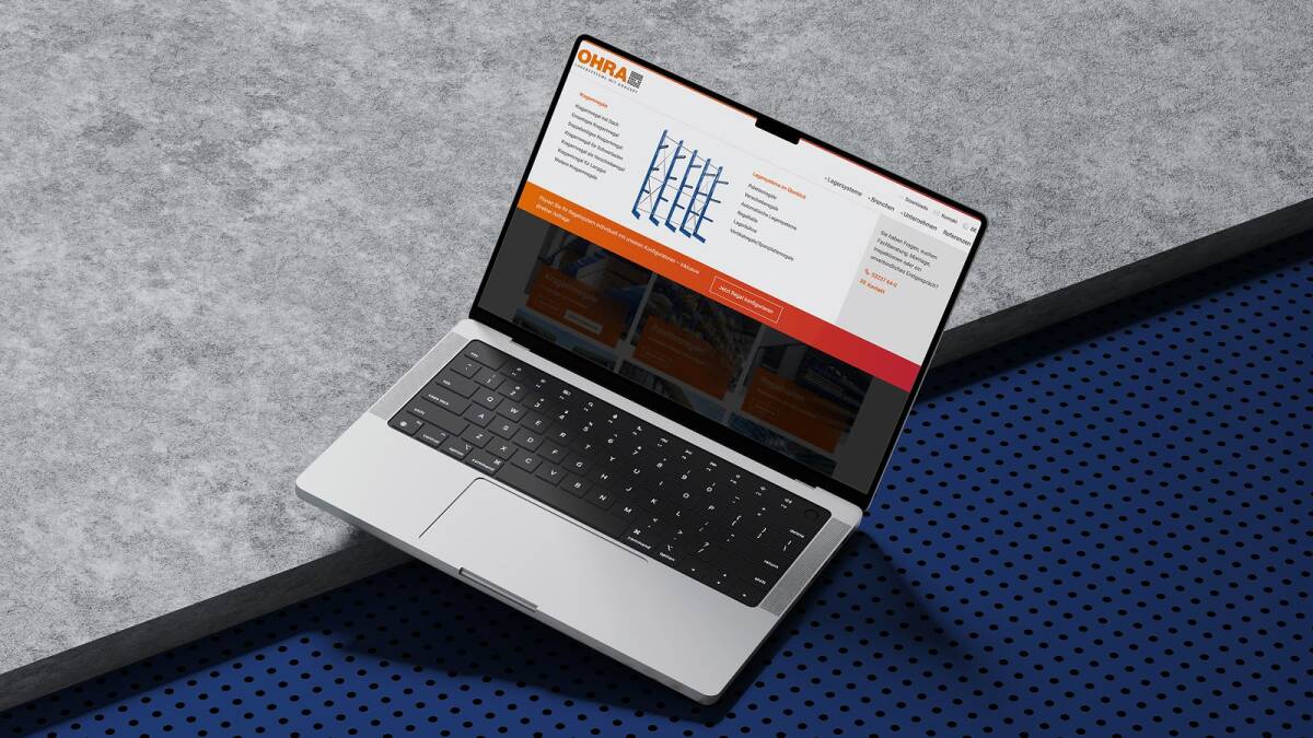OHRA Megamen&uuml;-Navigation auf einem Laptop